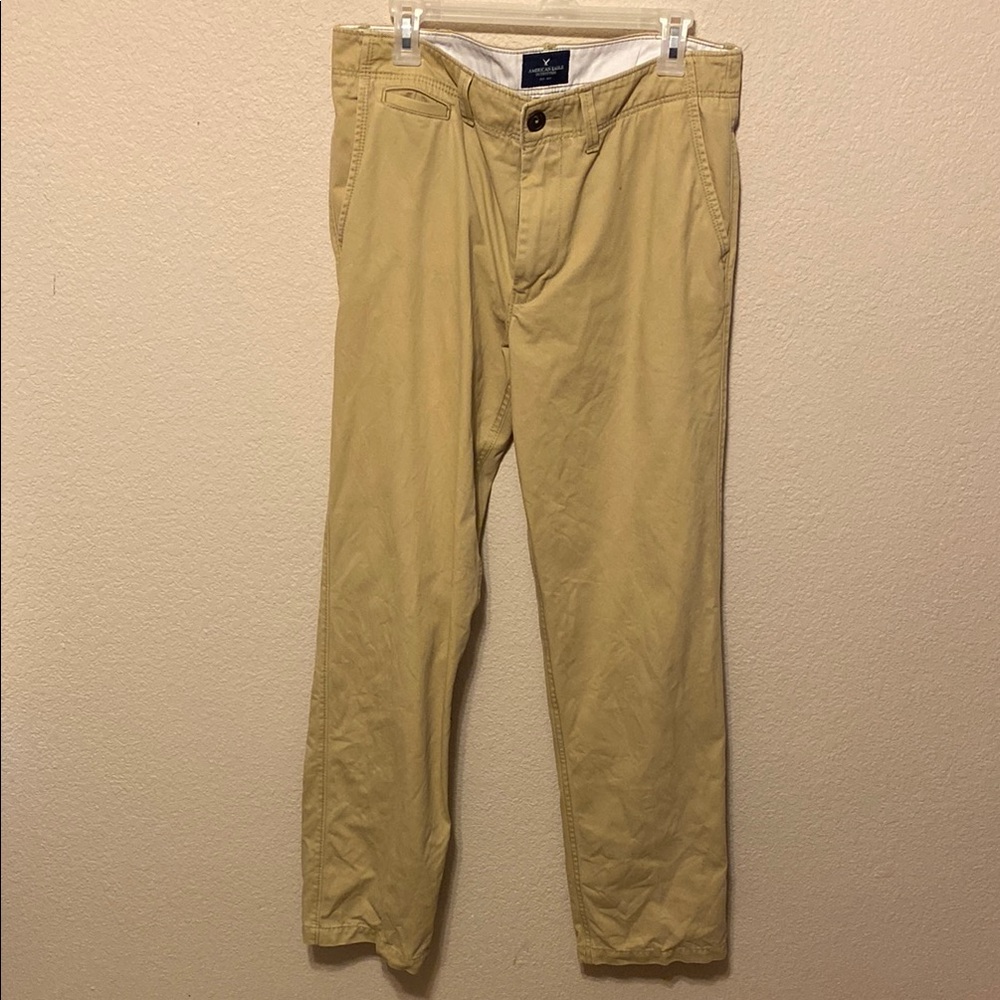 American Eagle Outfitters Men's Khaki Relaxed Straight Pant
